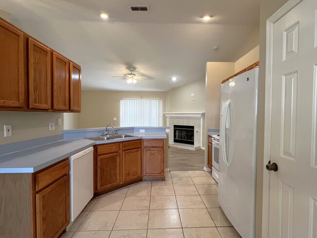 635 Park Valley Cir - House Rental in Minneola, FL | Apartments.com