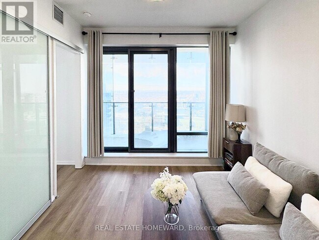 Photo du bâtiment - 5 St Joseph St