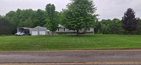 Foto principal - 602 Saunders Rd