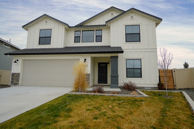 Foto del edificio - 1512 W Cub River Dr