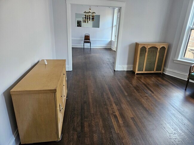 Foto del edificio - 5460 S Kimbark Ave