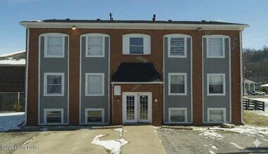 Building Photo - 1623 Brick Kiln Ln