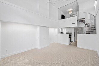 Building Photo - 701 S Olive Ave