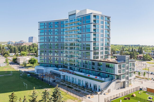 Building Photo - UXBorough Living