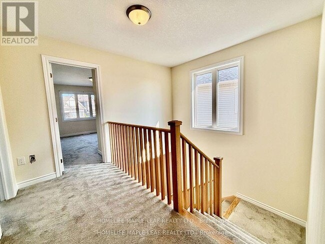 Building Photo - 41 Atlantis Dr