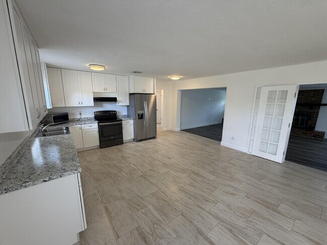 Building Photo - Now Available in Merritt Island!