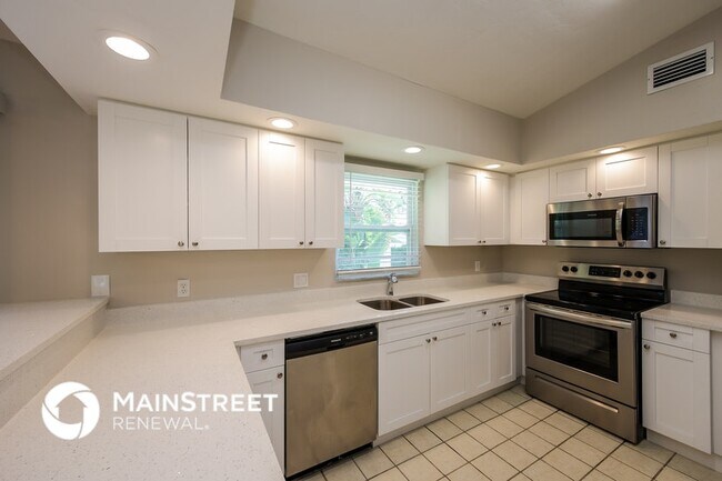 Foto del edificio - 4715 4th St W