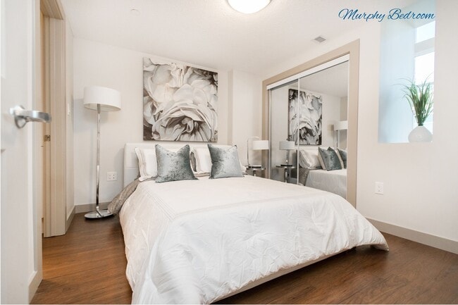 Photo du bâtiment - Mayfair on Jasper