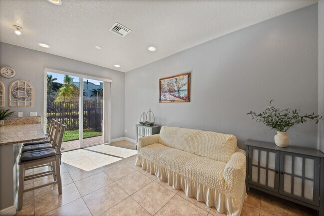 Building Photo - 6970 Long Pine Cir