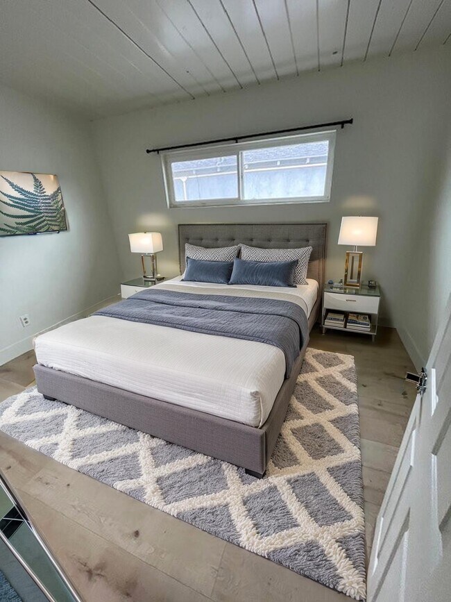 Building Photo - 25 Bennett Ave