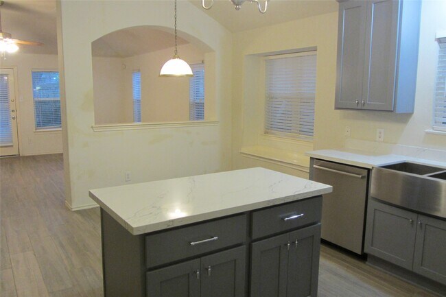 Foto del edificio - 20723 Fernwick Village Dr