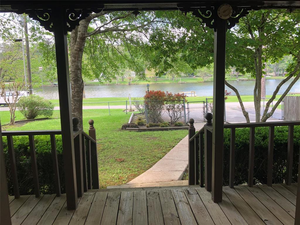 Primary Photo - 1745 E Pine Lake Cir