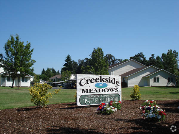 Building Photo - Creekside Meadows