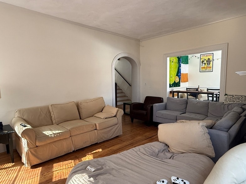 Photo - 12 Braemore Road Unit HS
