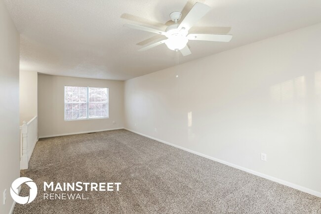 Building Photo - 14805 E Nickell Ave