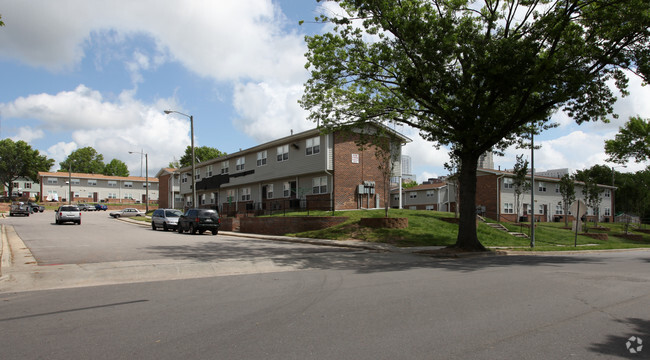 Building Photo - Heritage Park