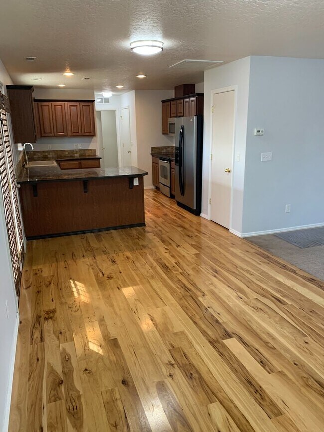 Foto del edificio - Newer home in the Sawtooth Lakes Neighborh...