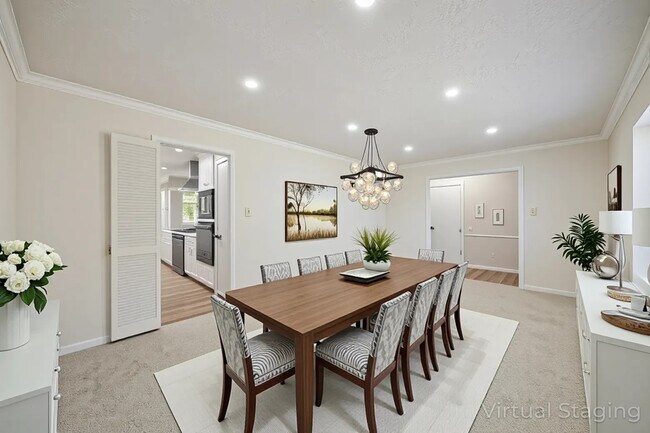 Foto del edificio - 9631 Philmont Dr