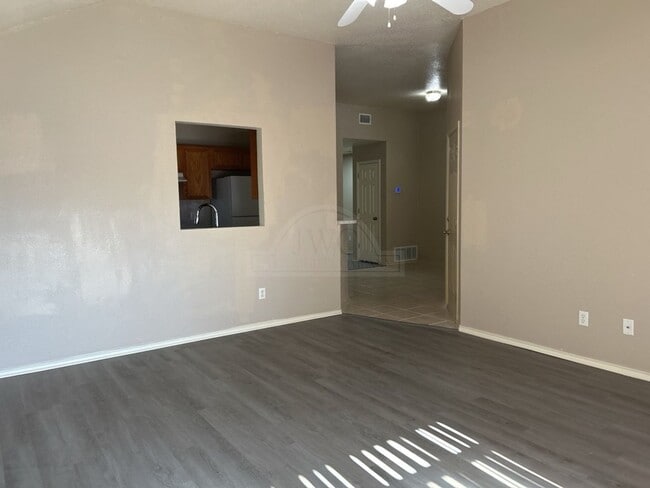 Building Photo - 4103 Alan Kent Dr
