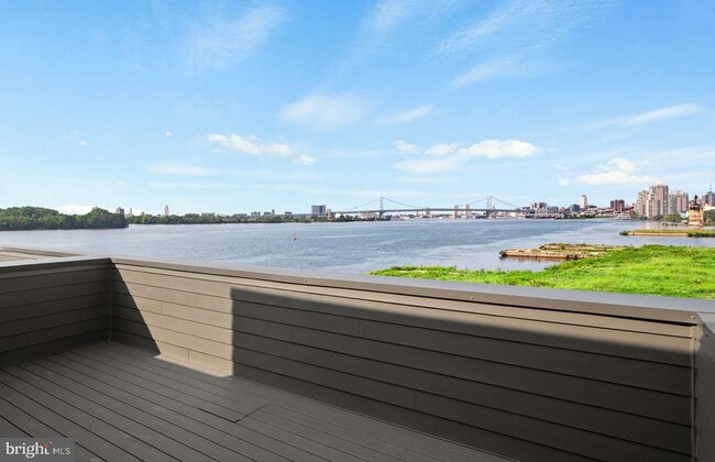 Building Photo - 3208 Birchview Walk