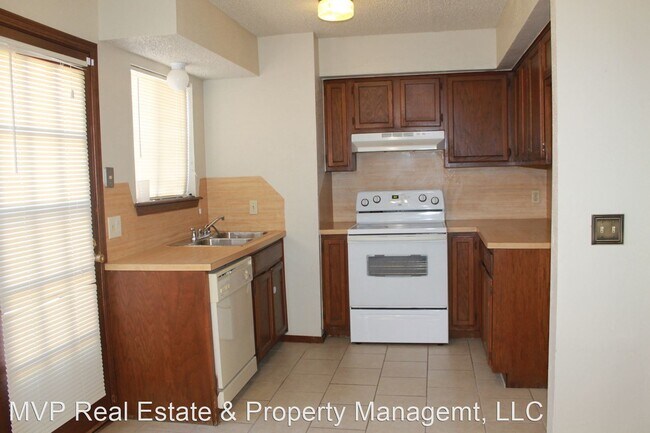 Building Photo - 3 br, 2 bath House - 303 Kathleen Dr