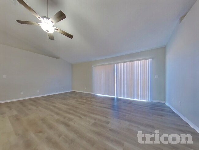 Foto del edificio - 1026 Sandhill St