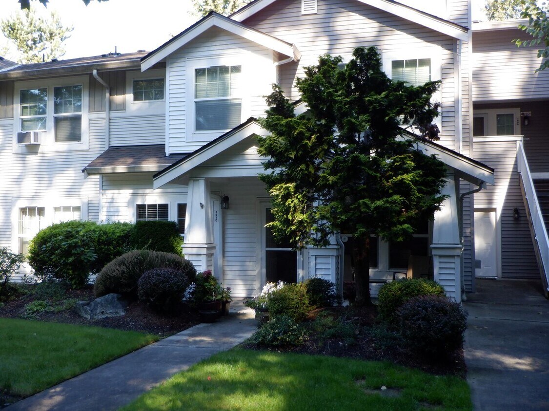 Foto principal - 1610 Kennedy Pl