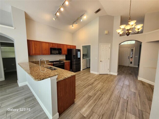 Foto del edificio - 12518 Sparkleberry Rd