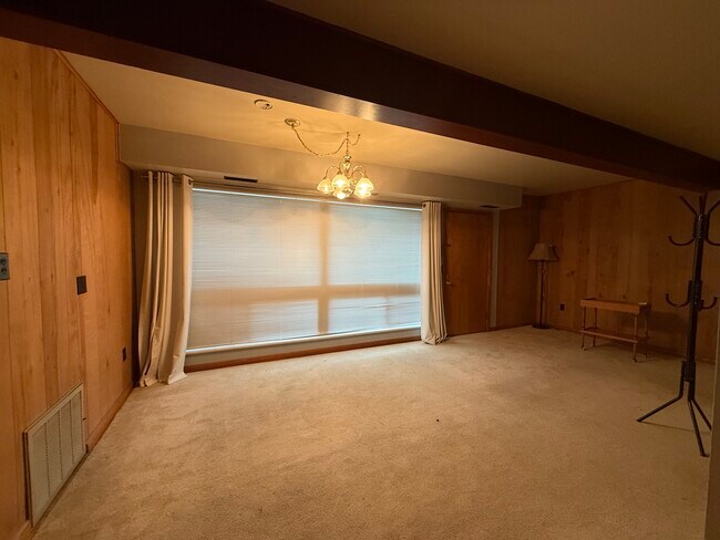 Foto del edificio - 1202 Parkway Dr