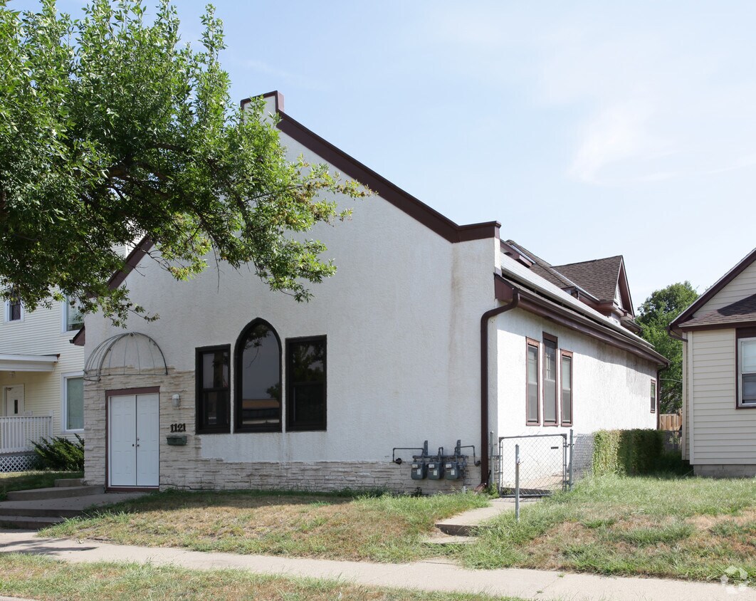 Primary Photo - 1121 Fillmore St NE