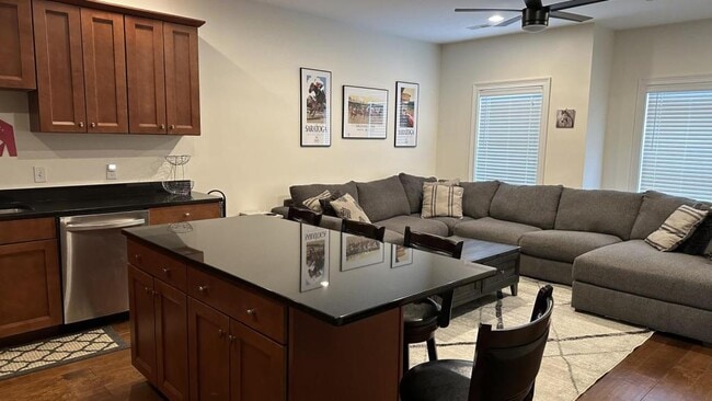 Building Photo - 316B Ballston Ave - BELMONT SARATOGA