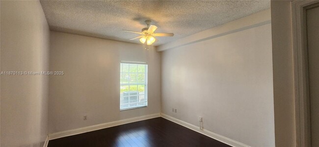 Building Photo - 10366 Fox Trail Rd S