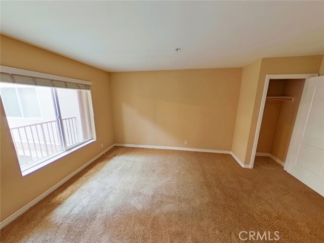 Building Photo - 700 N Hill Pl