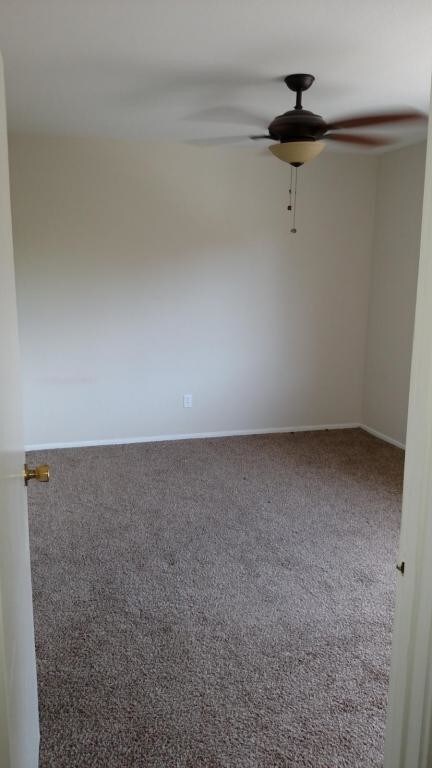 Building Photo - 2650 Fair Oaks