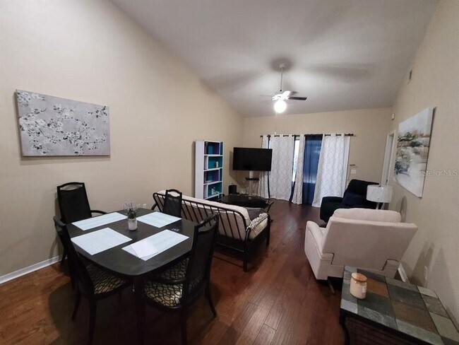 Foto del edificio - 4700 SW Archer Rd