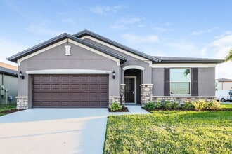 Building Photo - 3900 Trujilo Ln