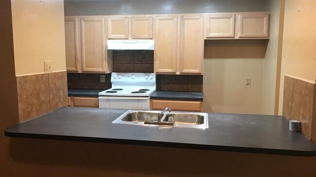 Foto del edificio - 11213 Shannon Hills Dr