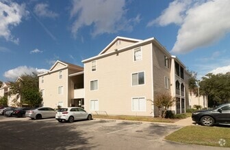 Building Photo - 3800 SW 20th Ave
