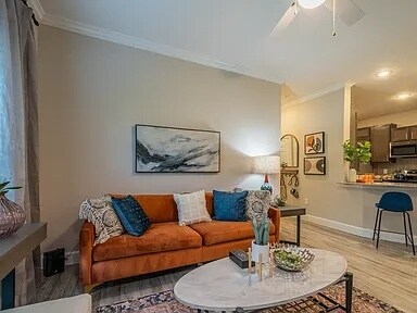 Foto del edificio - Affordable Comfort with Modern Style!