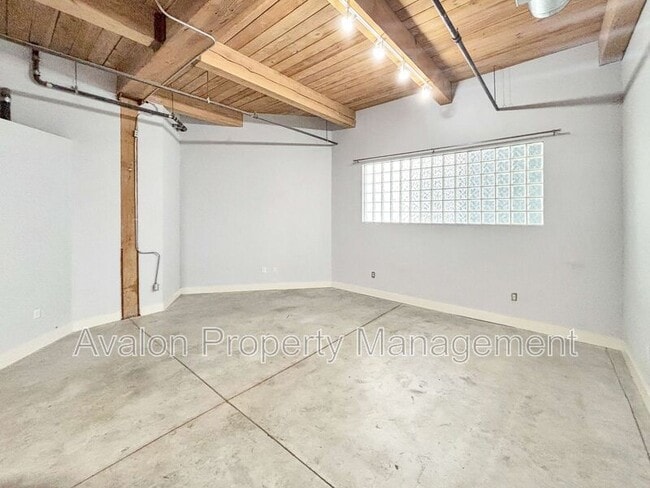 Foto del edificio - 204 Walker St SW