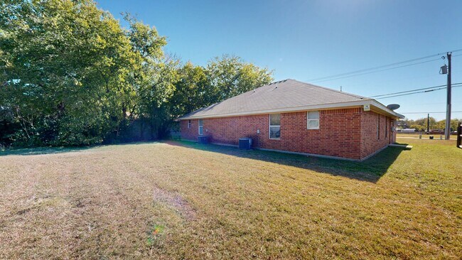 Foto del edificio - AMAZING REMODELED DUPLEX BY FORT HOOD!!!!