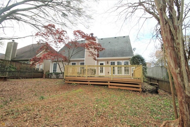 Building Photo - 2765 Royal Bluff