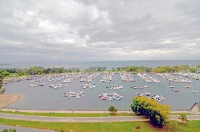 Puerto de Belmont: aparca tu barco justo delante de tu casa :) - 3410 N Lake Shore Dr