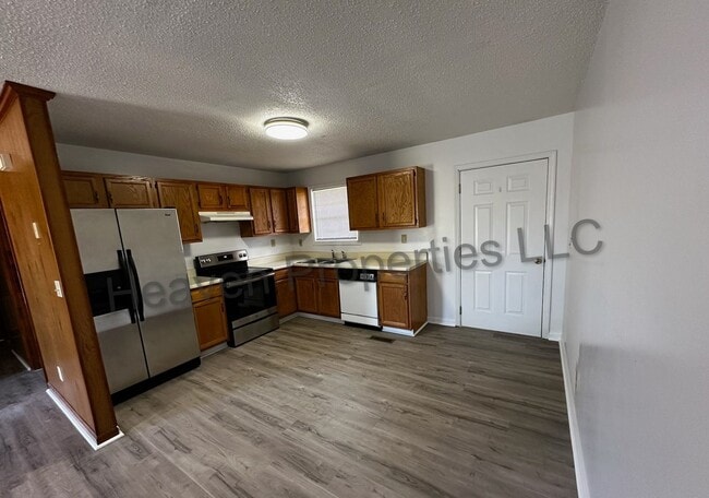 Building Photo - 301 Williamson St