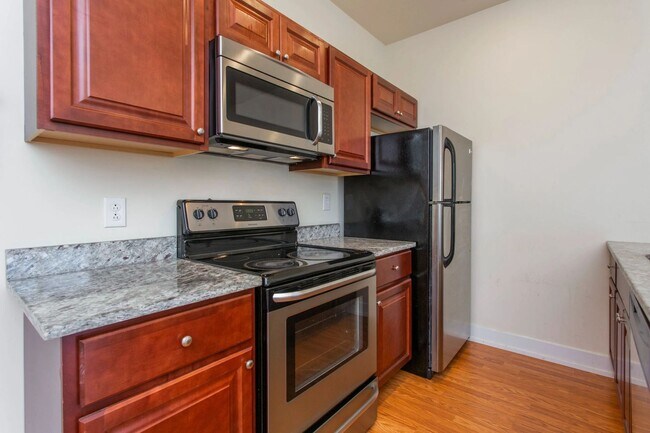 Photo - 1405 N Sydenham St Apartment