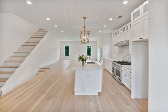 Foto del edificio - 129 French St