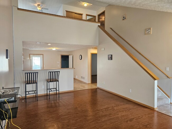 Building Photo - 7180 Reynolds Crossing Dr