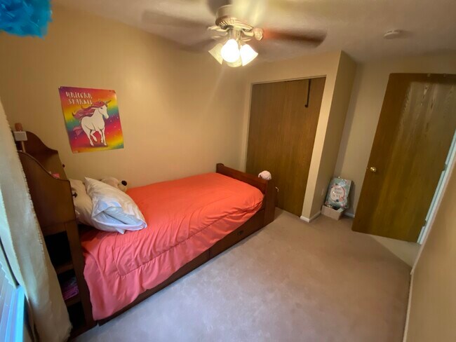 Dormitorio 2 - 9006 Old Scaggsville Rd