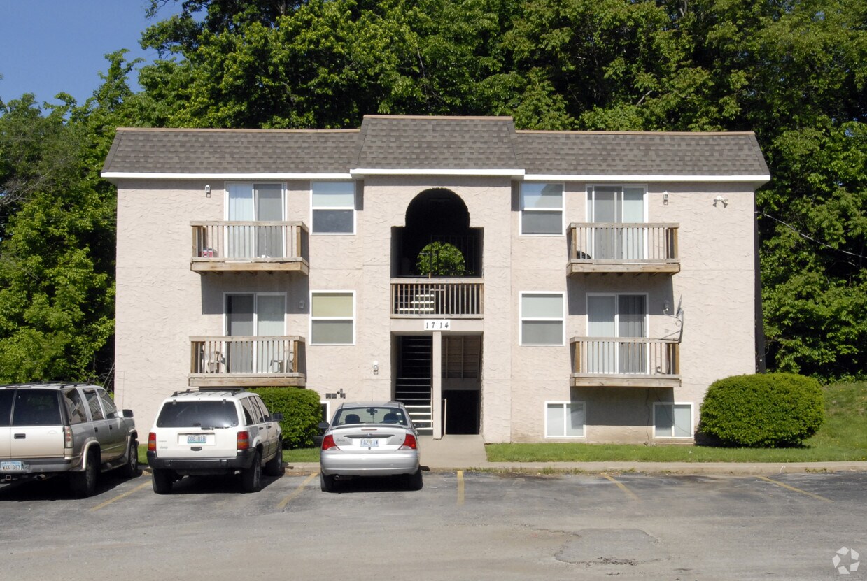 Foto del edificio - Edgewood Apartments
