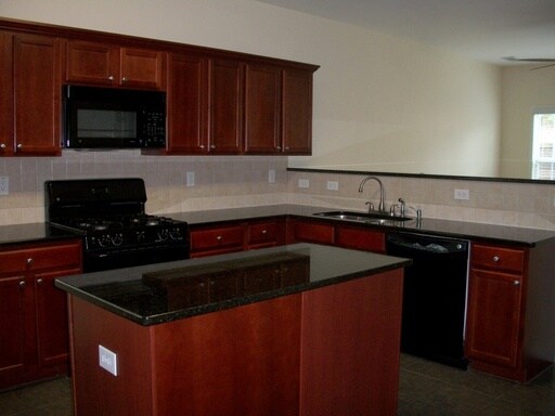 Building Photo - 2190 Copper Trail Ln